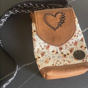 Brown and Cream Chihuahua Crossbody Bag with Heart Design 🐾